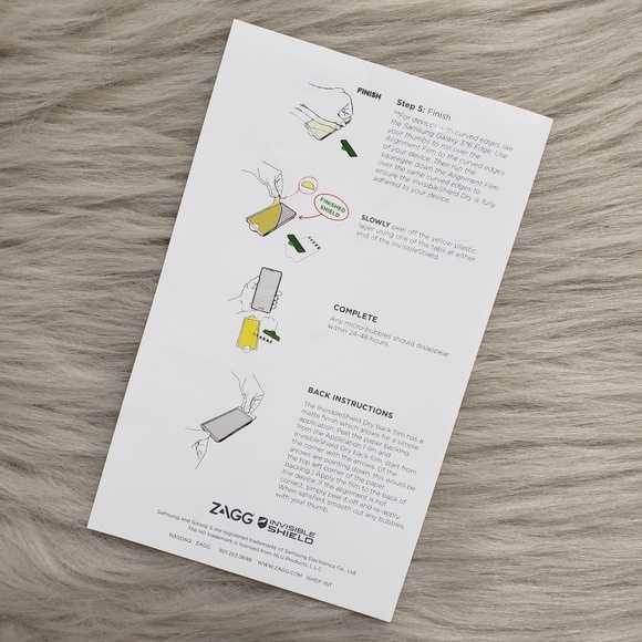 ZAGG HD Screen Protector Samsung Galaxy S7 Edge - Picture 6 of 8